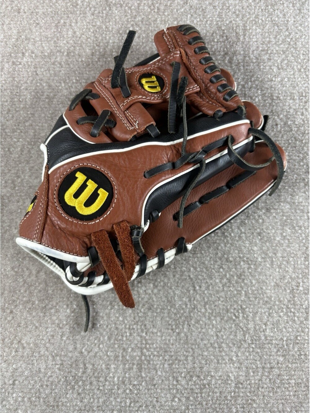 Wilson A500 11.5” Youth Baseball Glove Right Hand Throw RHT A05RB21115 Soft